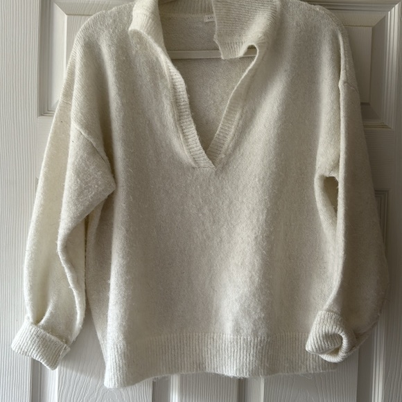 Little Lies Ivory White Pullover Sweater S/M - Picture 1 of 11